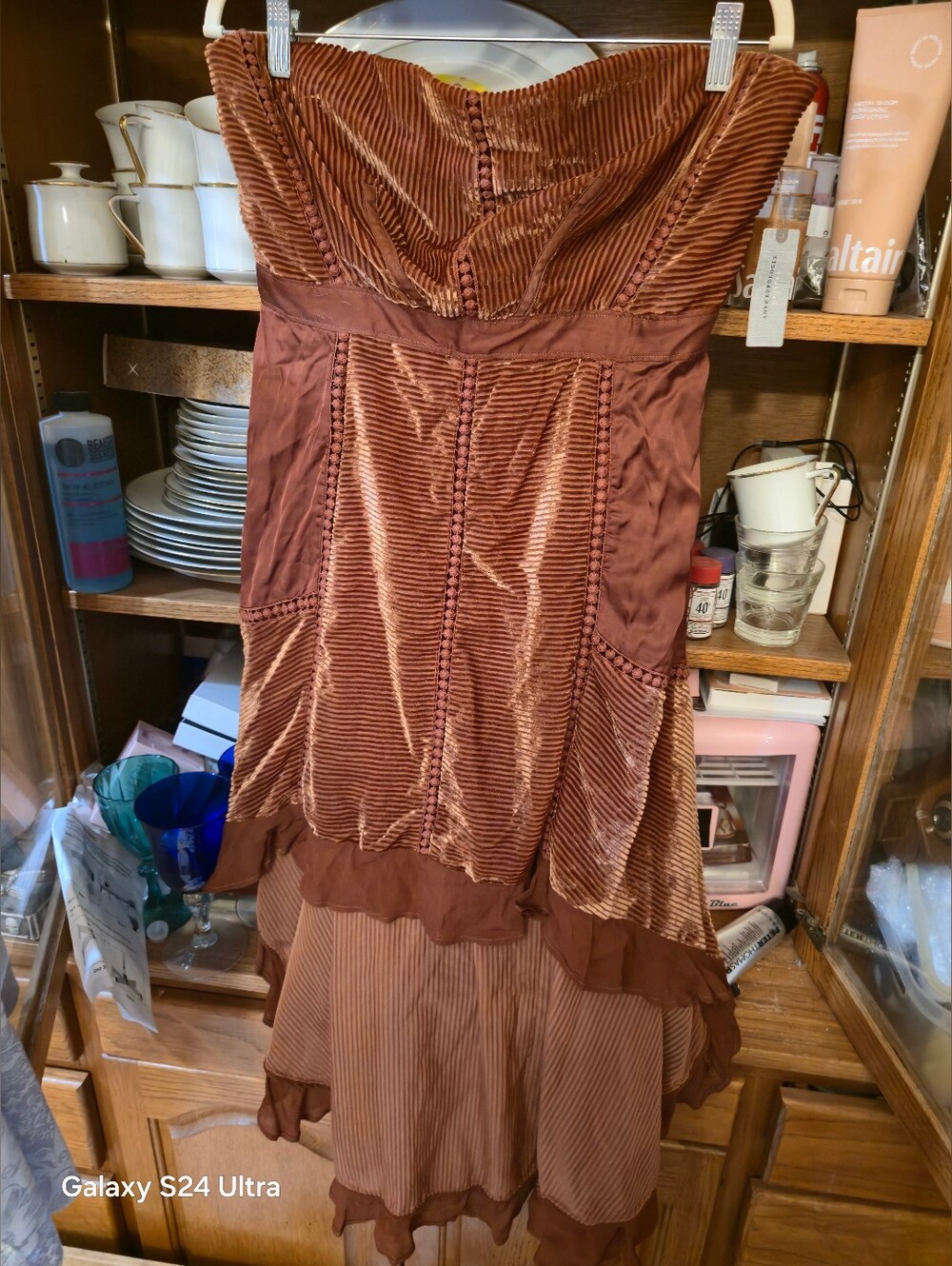 Anthropologie Chocolate Brown Strapless Pleated Velvet Cocktail Dress